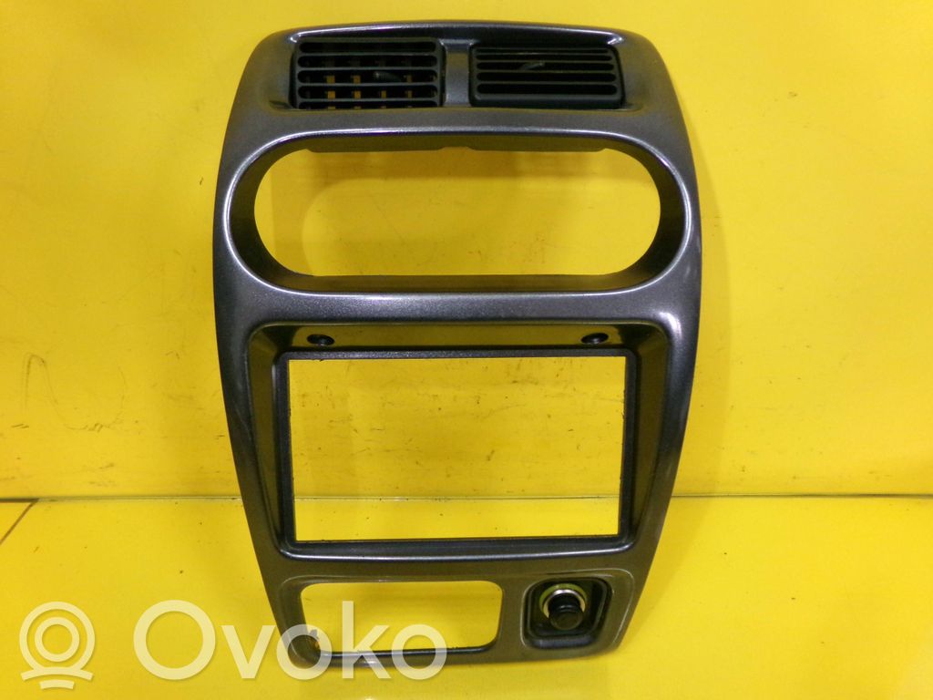 Daihatsu Sirion Panel trim 