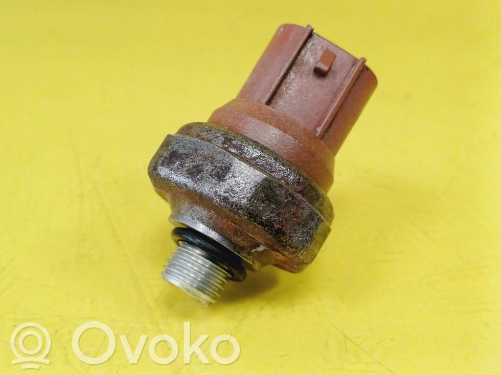 Air conditioning (A/C) pressure sensor