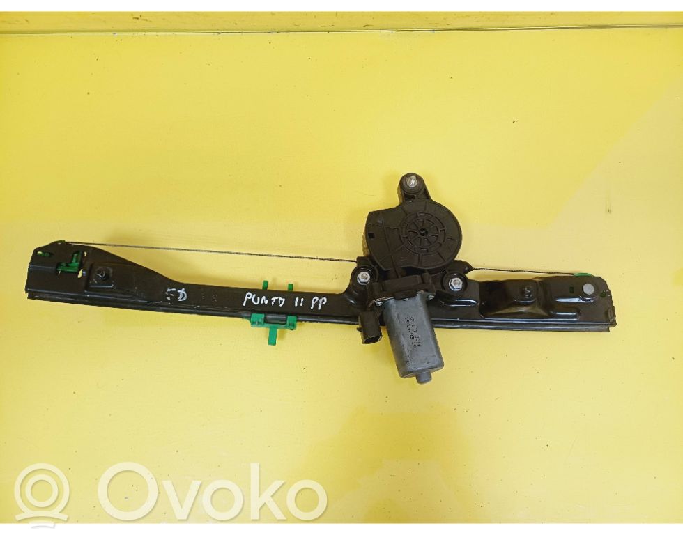 Fiat Punto (188) Elektryczny podnośnik szyby drzwi przednich 