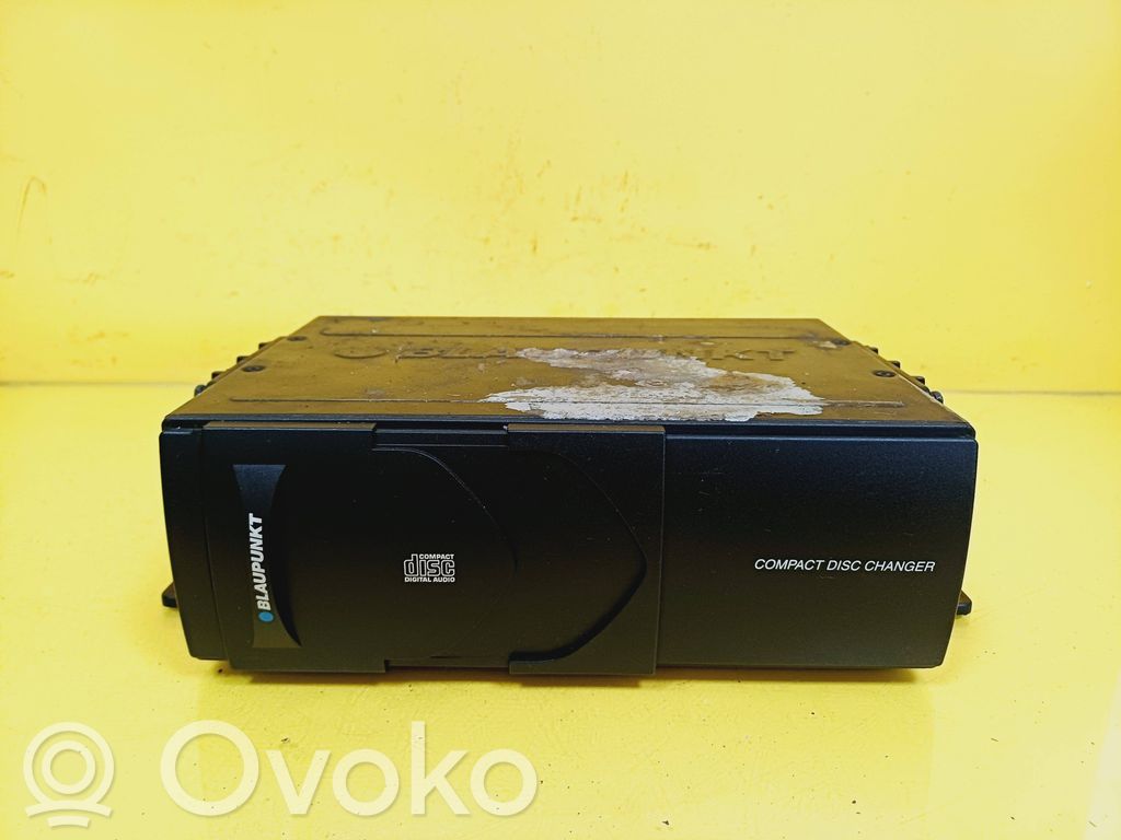 Audi A6 S6 C5 4B CD/DVD mainītājs 