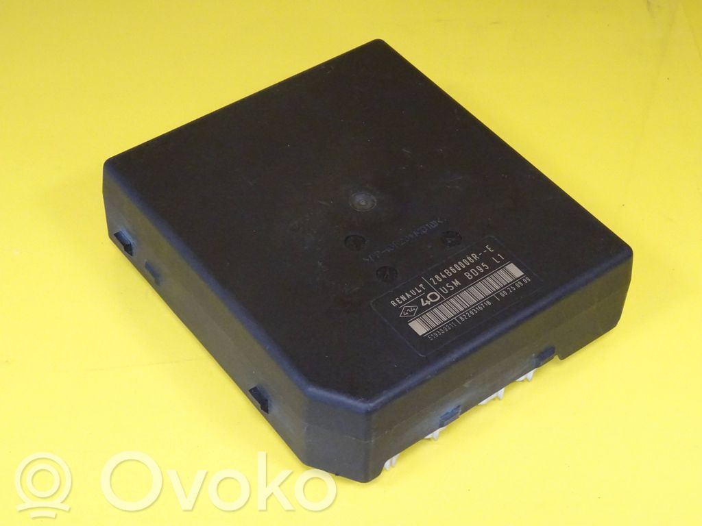 Renault Megane III Fuse module 
