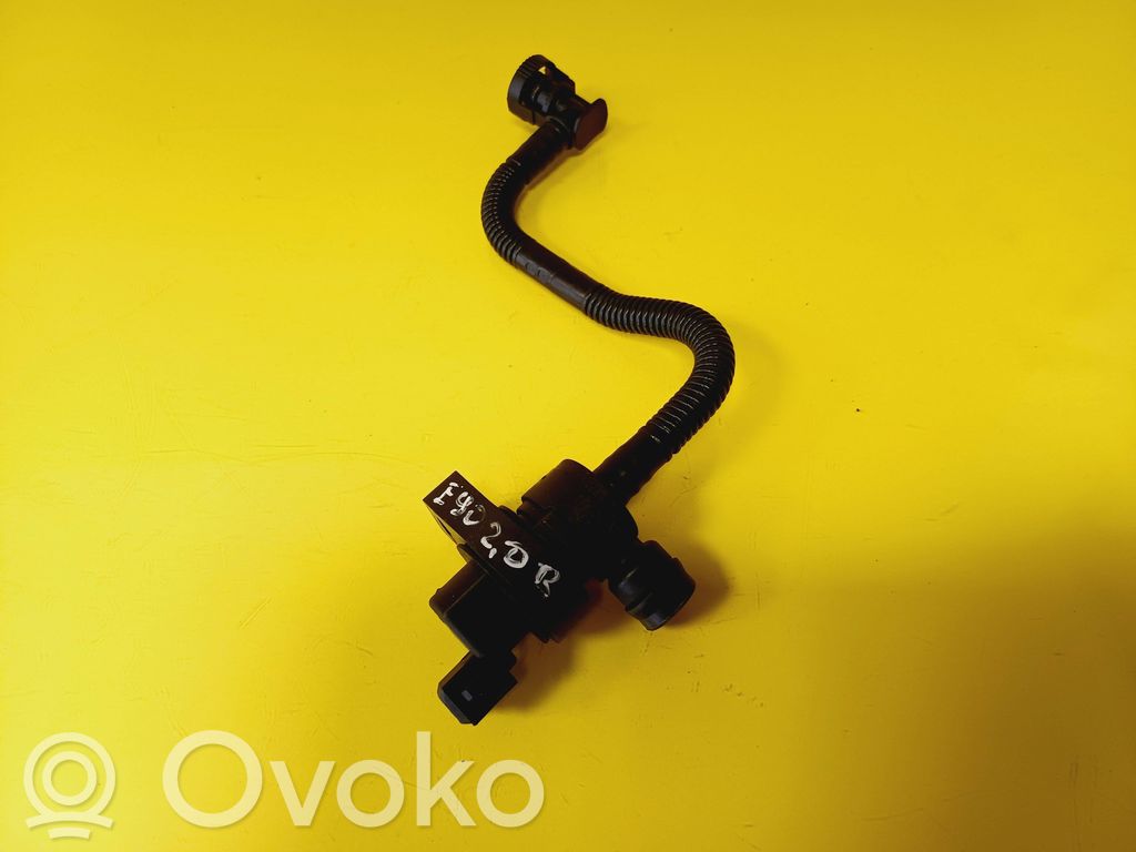 Solenoidinis vožtuvas   7512581