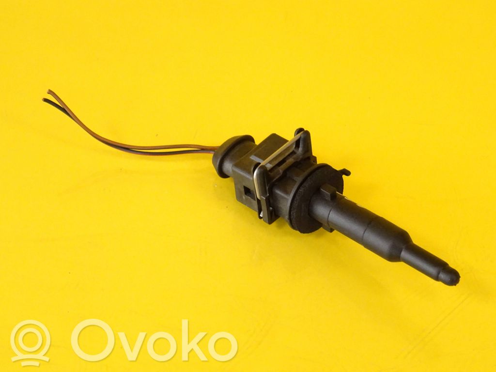 Interior temperature sensor   W964178B