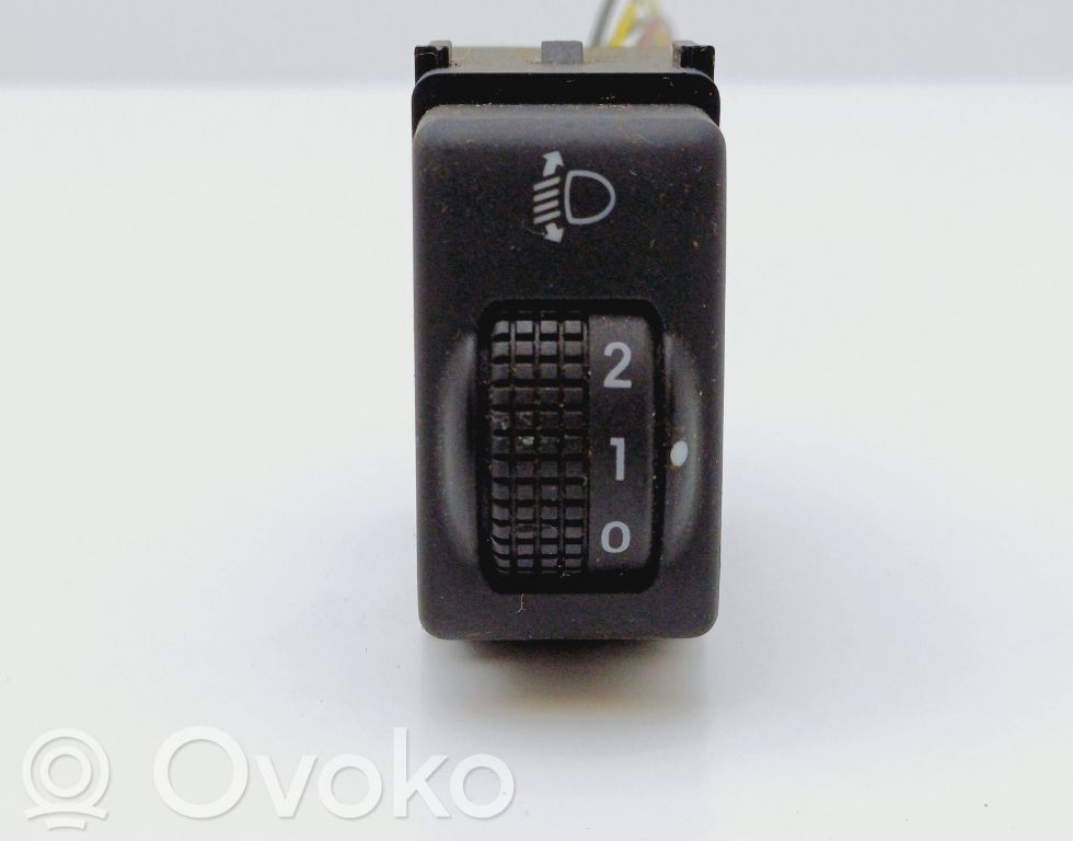 Nissan Note (E11) Panel lighting control switch 