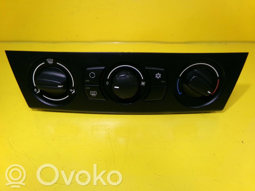 BMW 1 E81 E87 Climate control unit 
