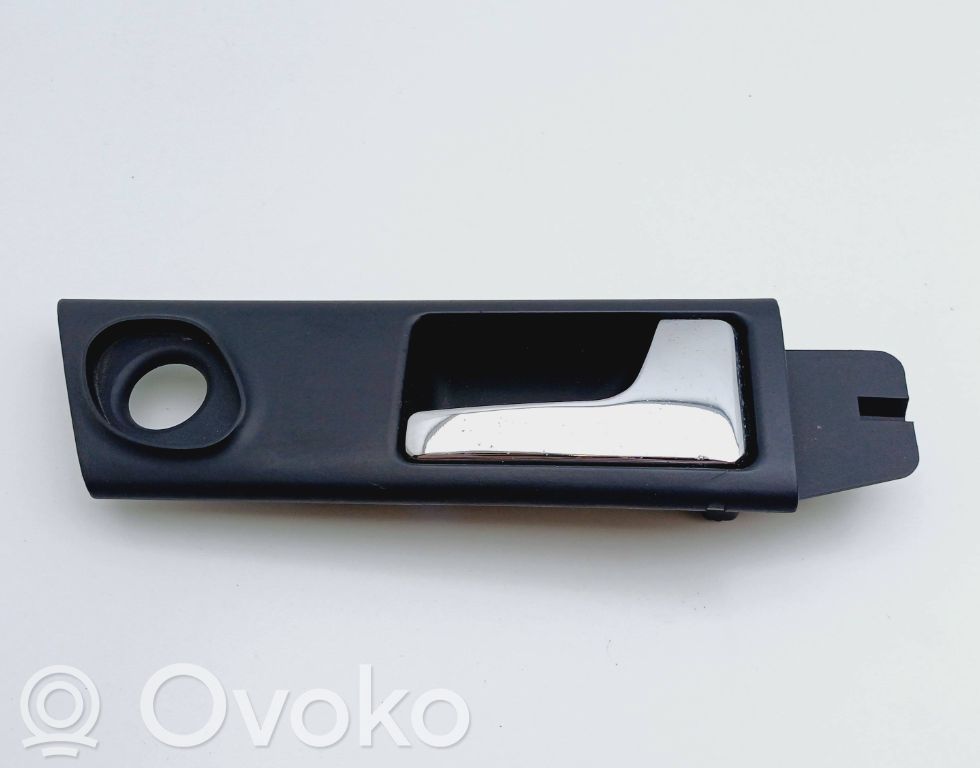 Manecilla interna puerta trasera   4A0839020B