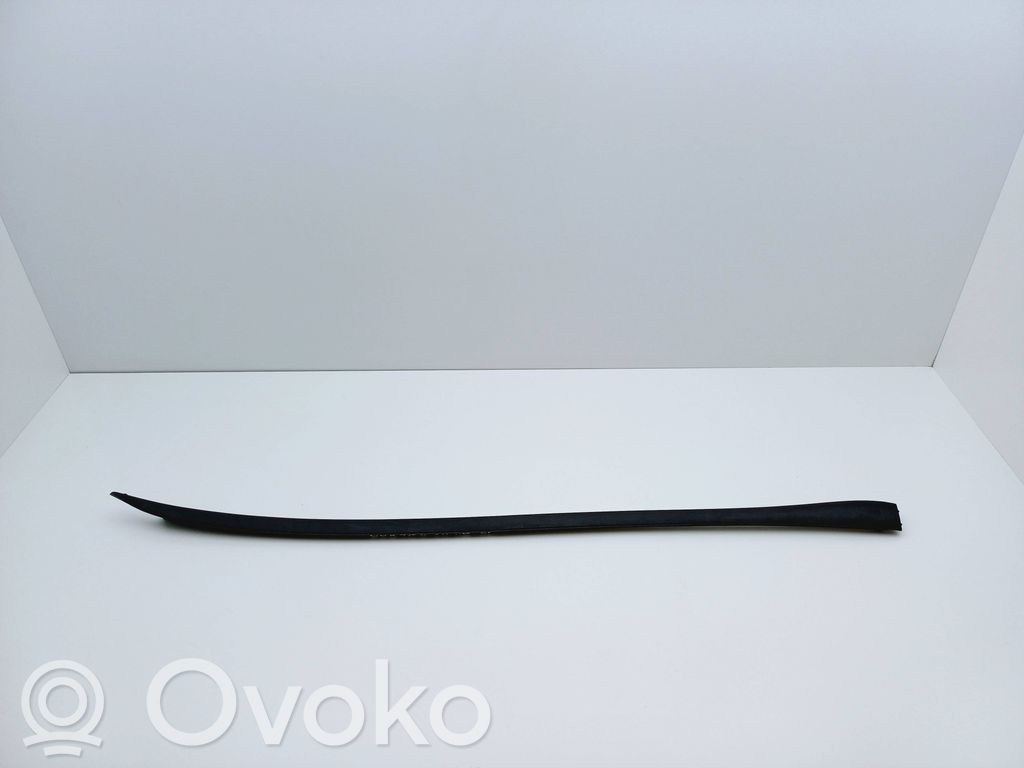 Opel Corsa C Tuulilasin lista 