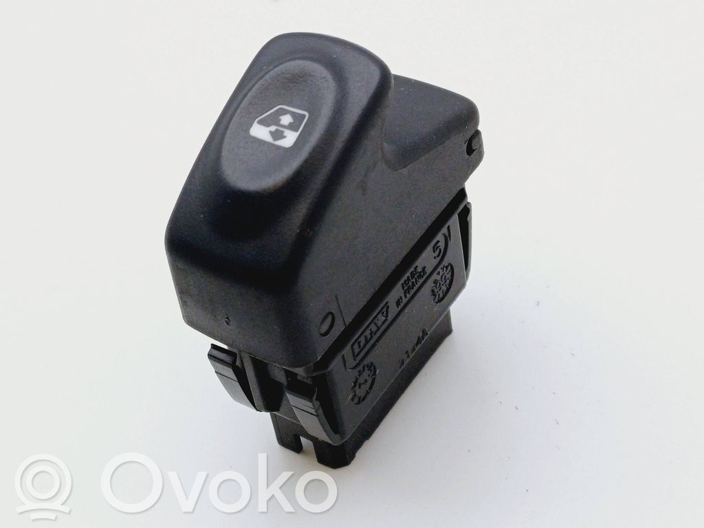 Renault Clio II Comutator comandă geamuri electrice 