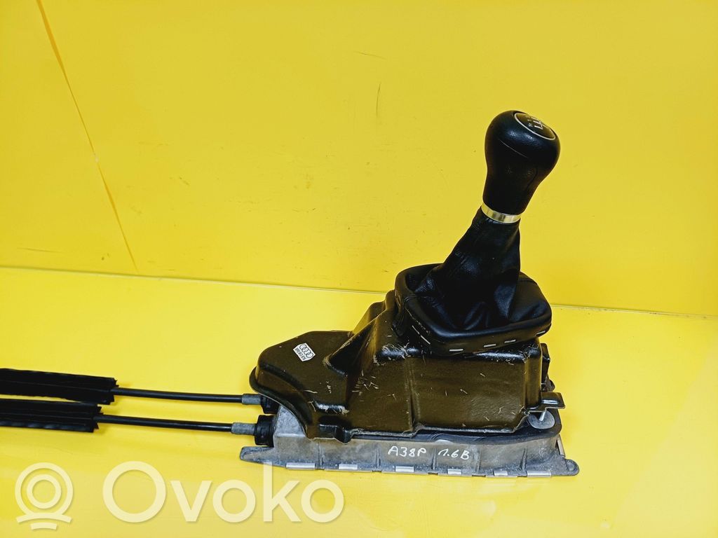 Audi A3 S3 8P Gear shifter/selector 