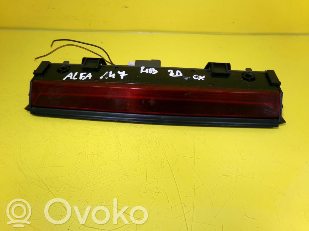 Alfa Romeo 147 Third/center stoplight 