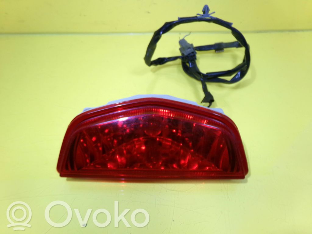 Mazda 5 Third/center stoplight 