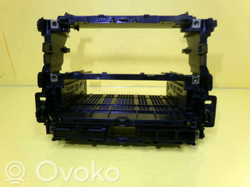 Audi A4 S4 B5 8D Panelės apdaila 