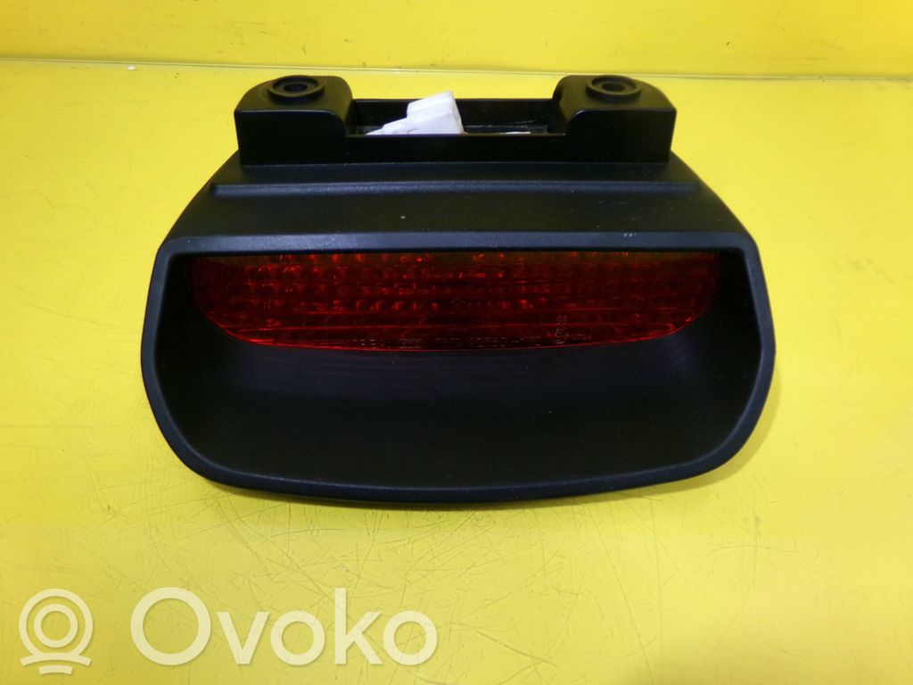 Hyundai Matrix Third/center stoplight 