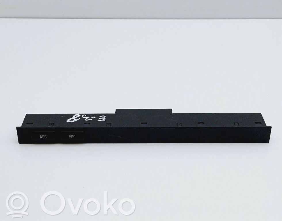 Other switches/knobs/shifts   61318373708,8373708