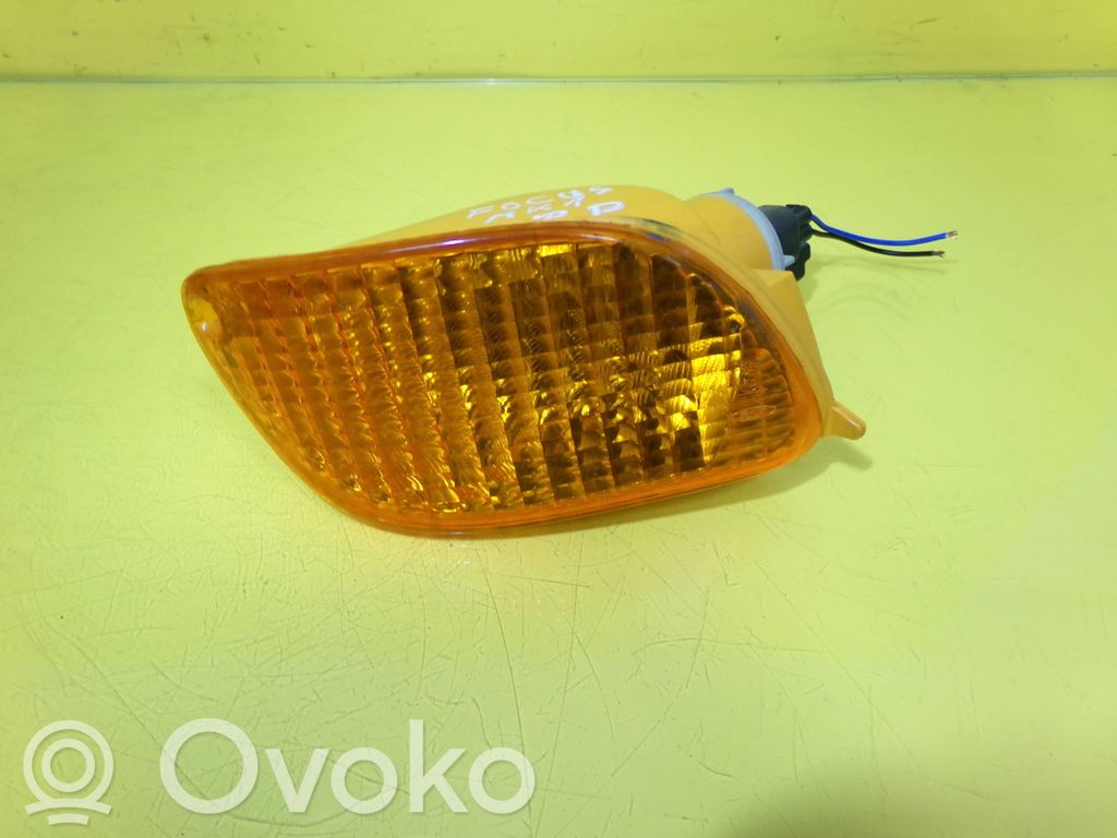 Ford Focus Front bumper turn signal 