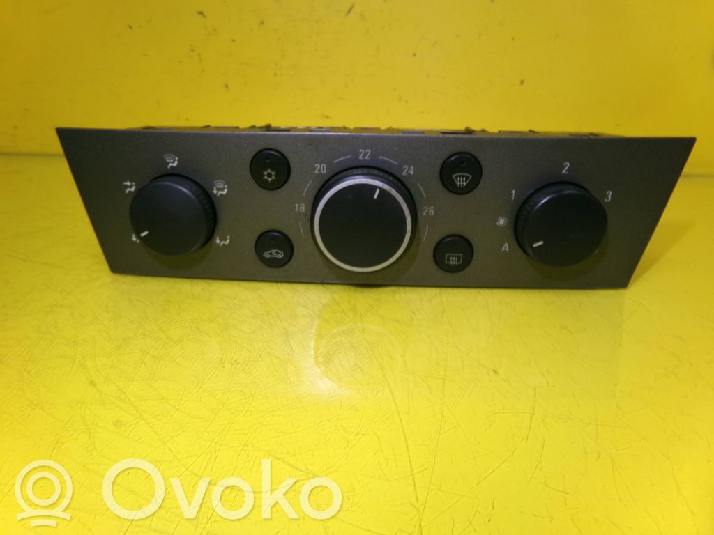 Opel Vectra C Climate control unit 