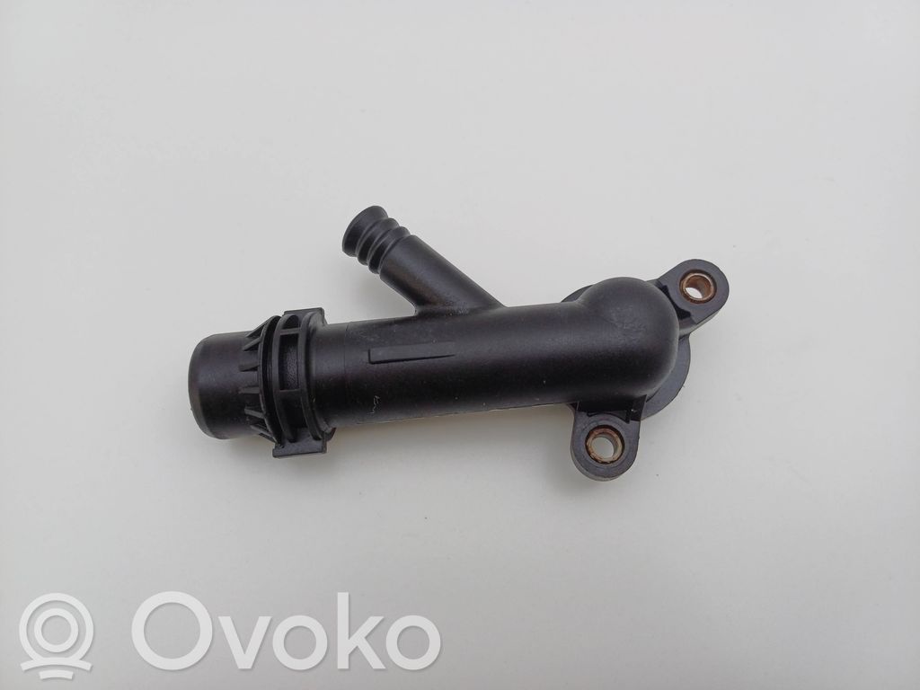 BMW 3 E46 Termostaatin kotelo (käytetyt) 