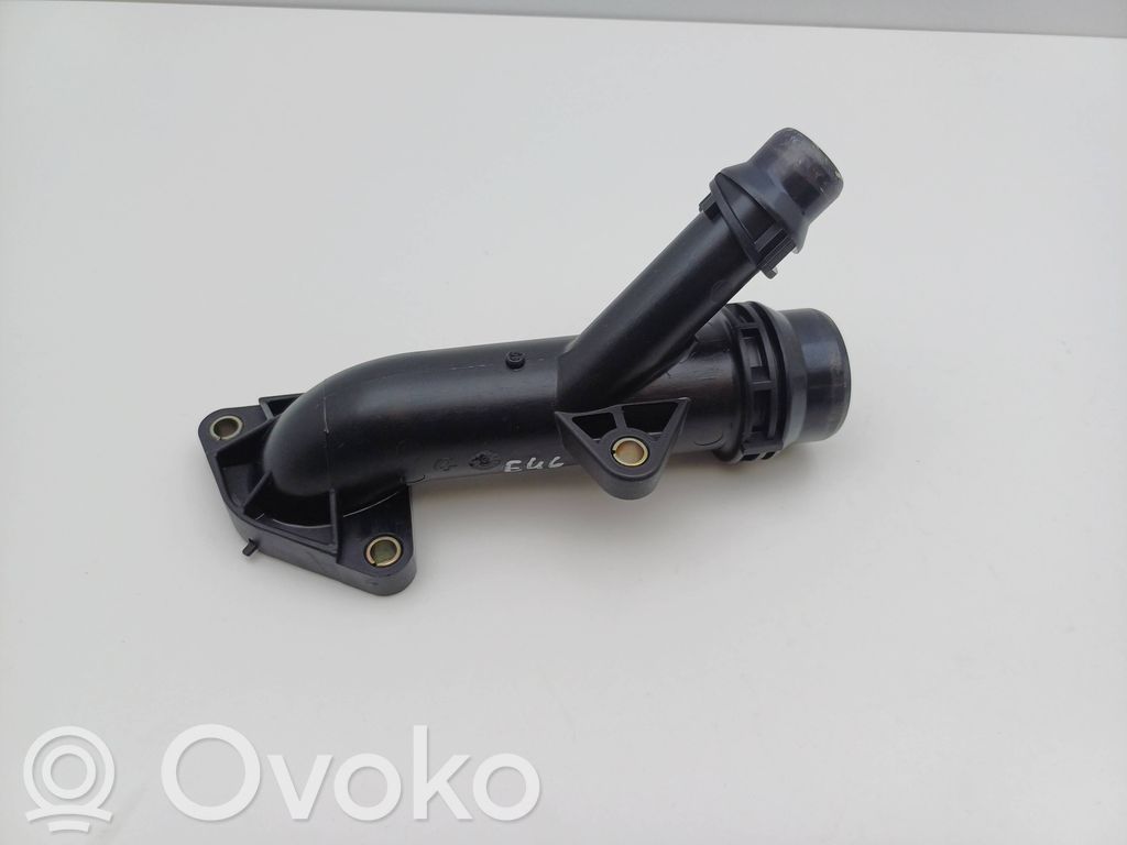 BMW 3 E46 Carcasă termostat 