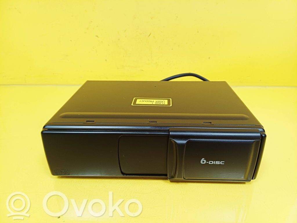 Audi A6 S6 C5 4B CD/DVD keitiklis 