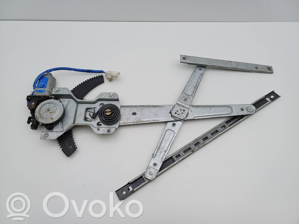 Hyundai Matrix Macara ușă față cu motor 