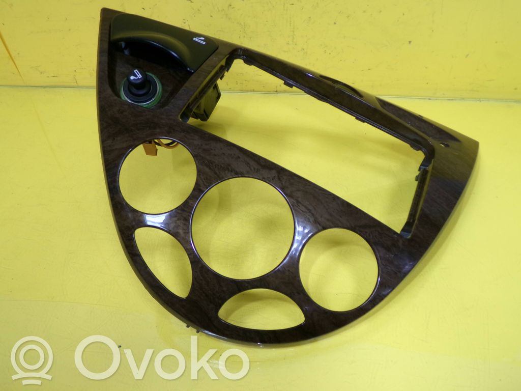 Ford Focus Panelės apdaila 