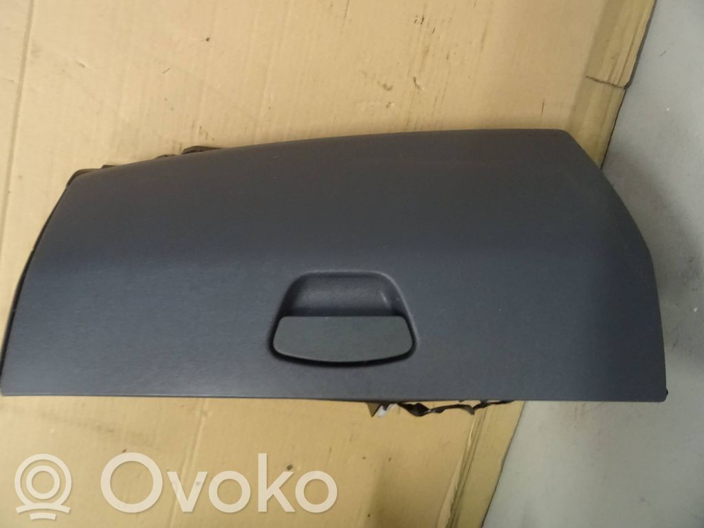Smart ForFour I Daiktadėžė 