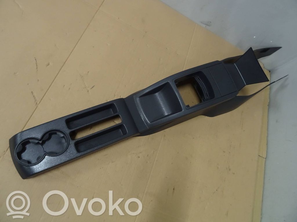 Volkswagen Polo IV 9N3 Consolă centrală 