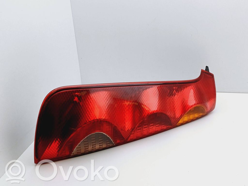 Nissan Note (E11) Rear/tail lights 