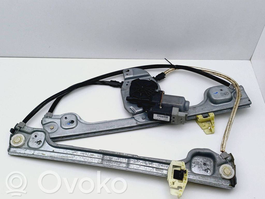 Peugeot 1007 Elektryczny podnośnik szyby drzwi 