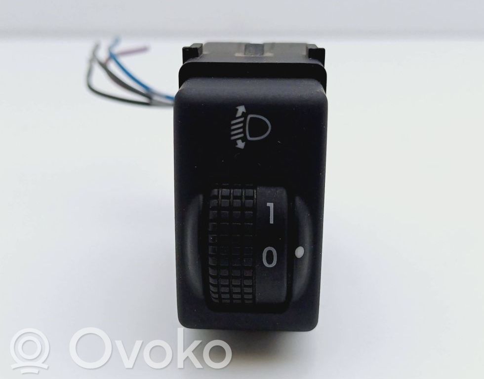 Nissan Note (E11) Headlight level height control switch 