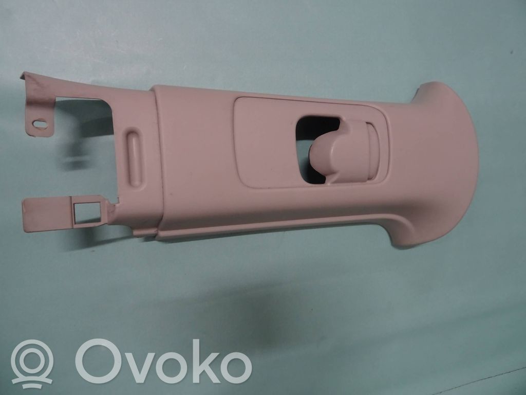 Osłona dolna słupka / B   1502364,12390710