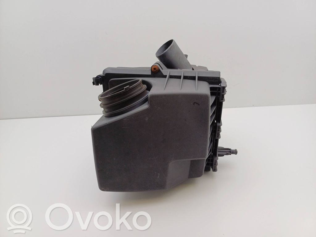 Opel Corsa D Oro filtro dėžė