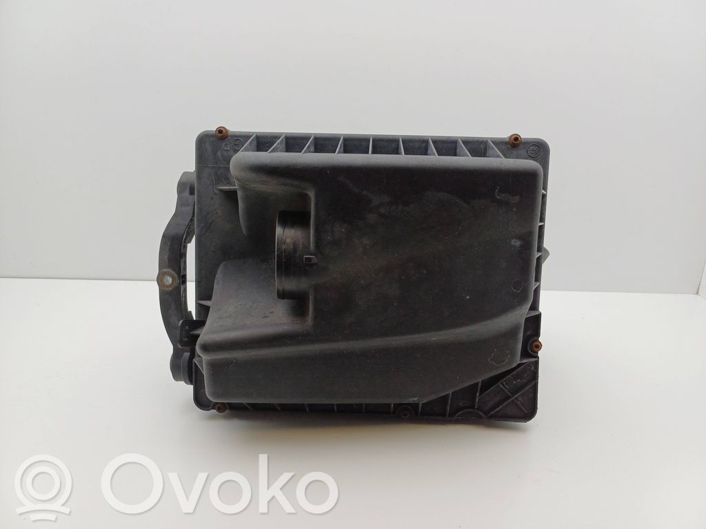 Opel Zafira B Gaisa filtra kaste