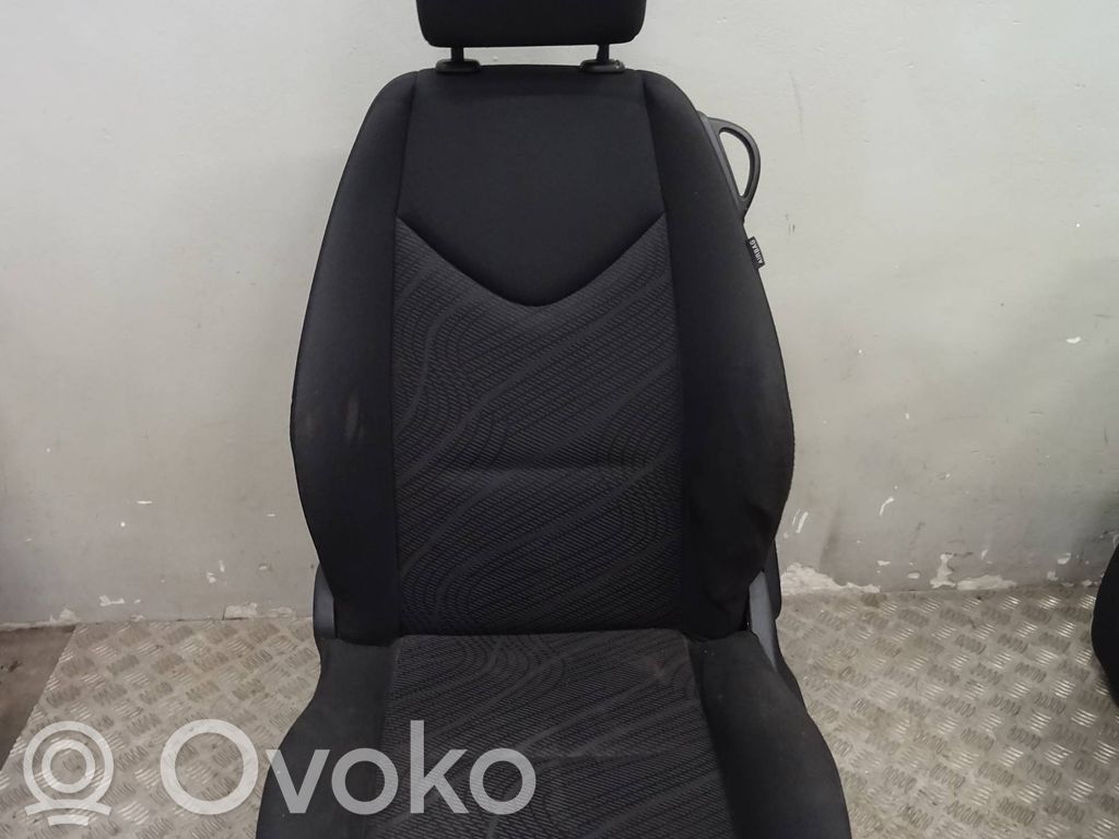 Peugeot 308 Front driver seat 