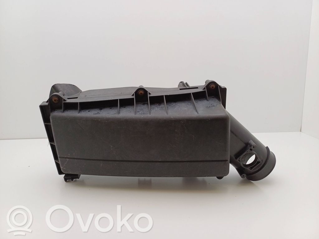 Ford Mondeo Mk III Air filter box 