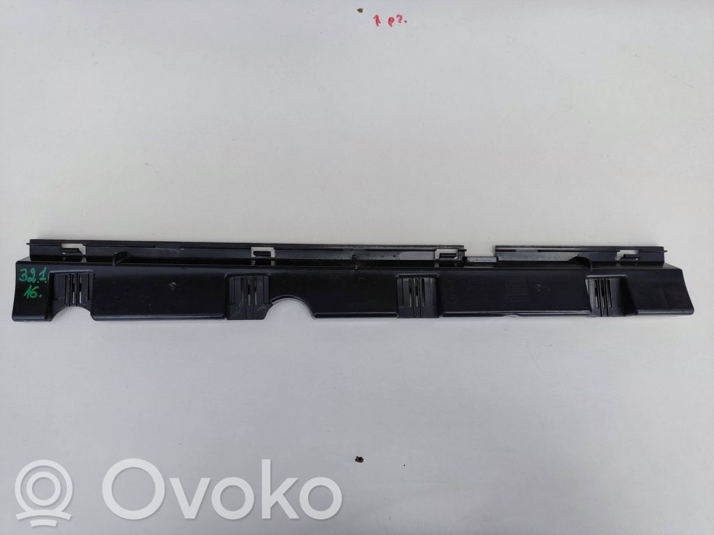 Sill supporting ledge   7202660,51777202660