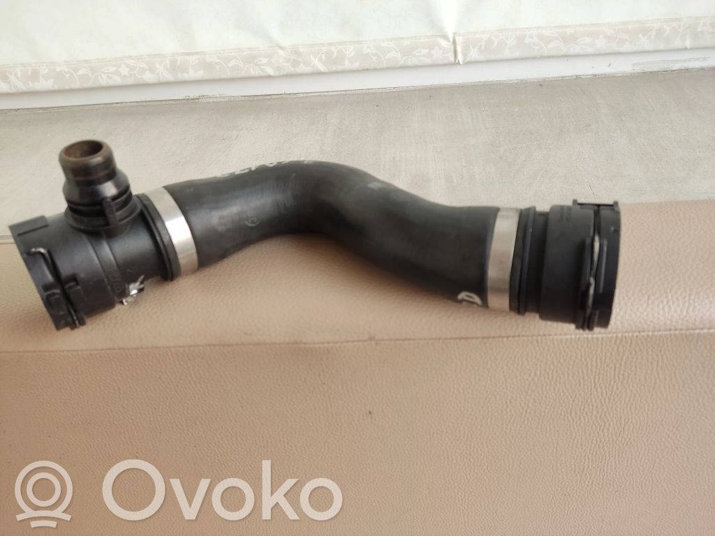 BMW 3 E90 E91 Engine coolant pipe/hose 