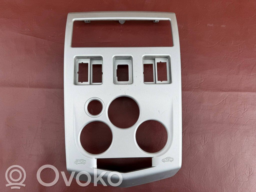 Panel trim   8200739009,8200739009,8200453196,8200382716,8200382717,8200382719CA,8200382720CA