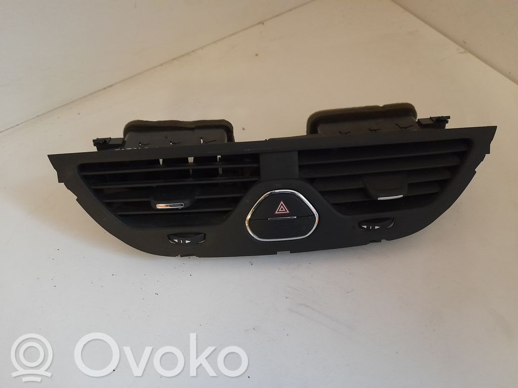 Hazard light switch   39031634