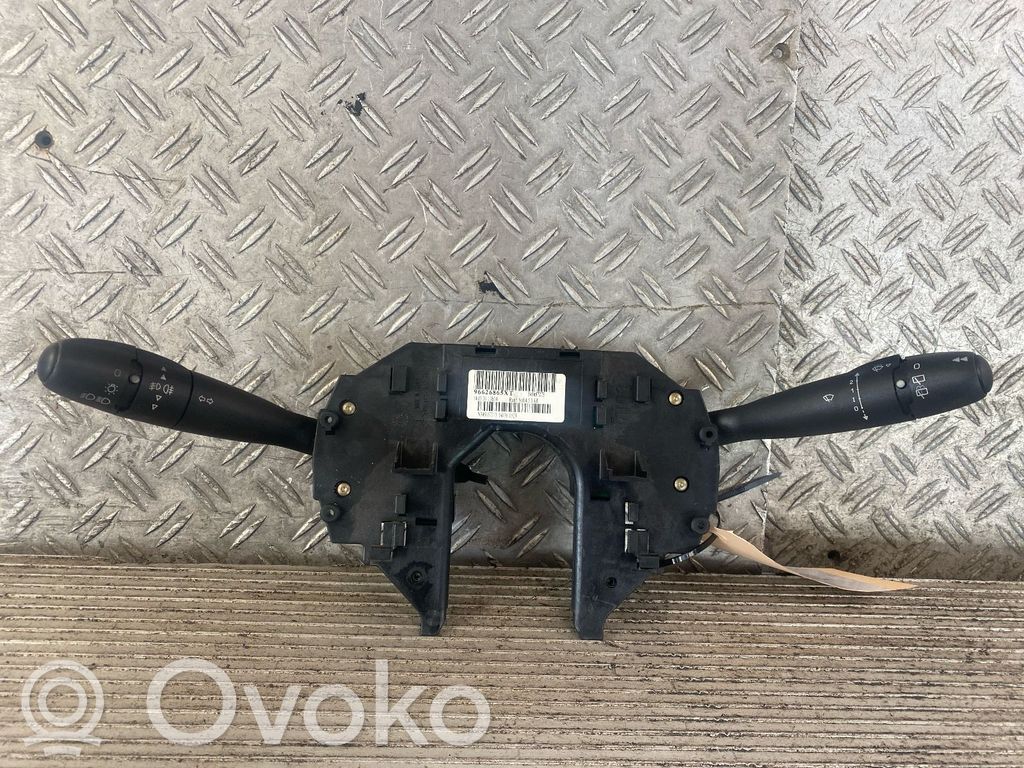 Citroen C4 I Interruptor/palanca de limpiador de luz de giro 