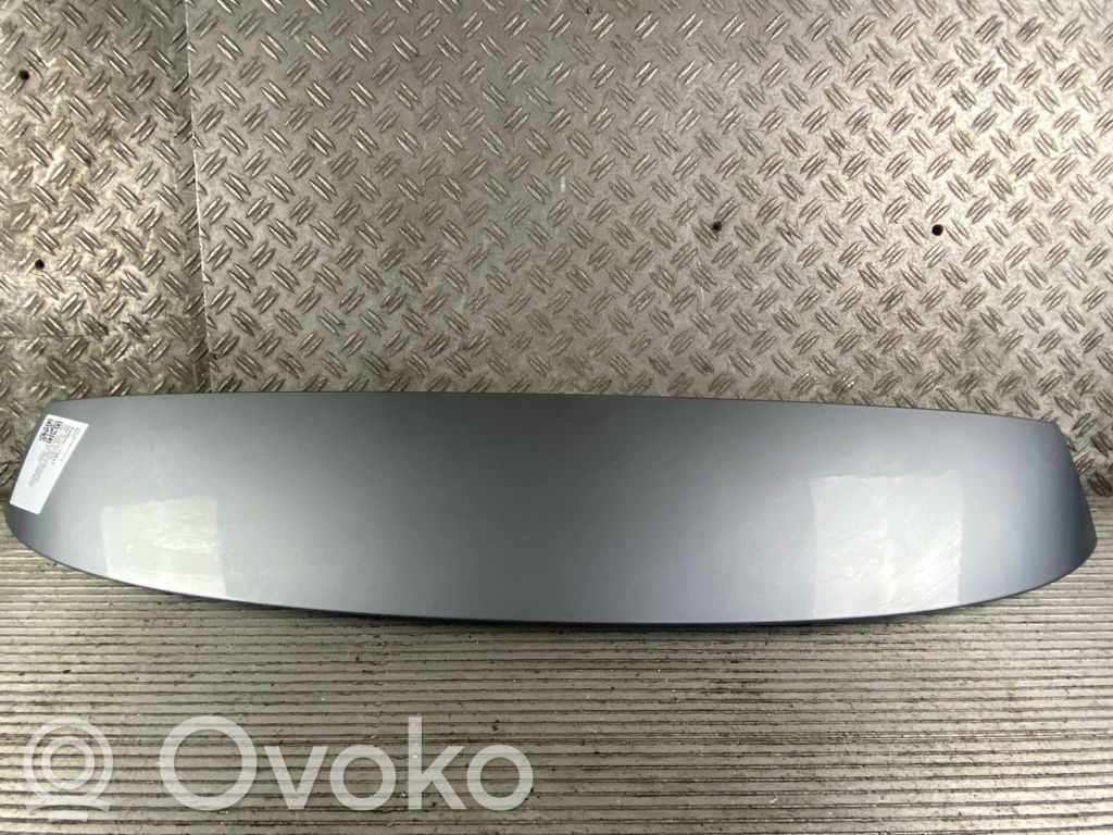 Tailgate/trunk spoiler   8235987