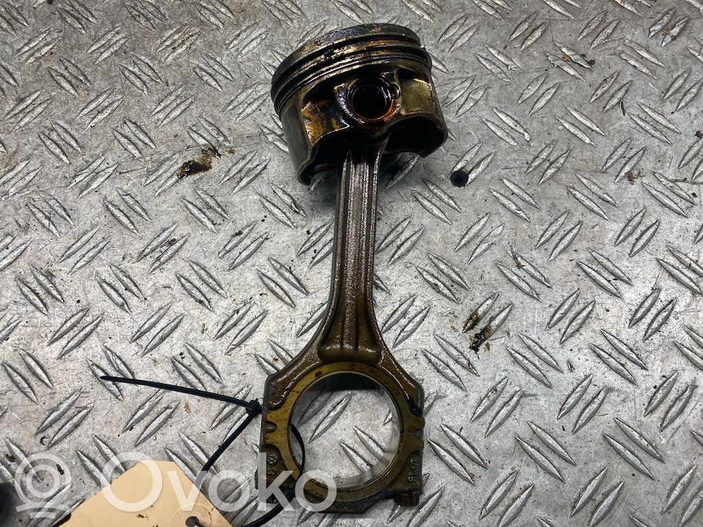 Pistón   03C107065AP