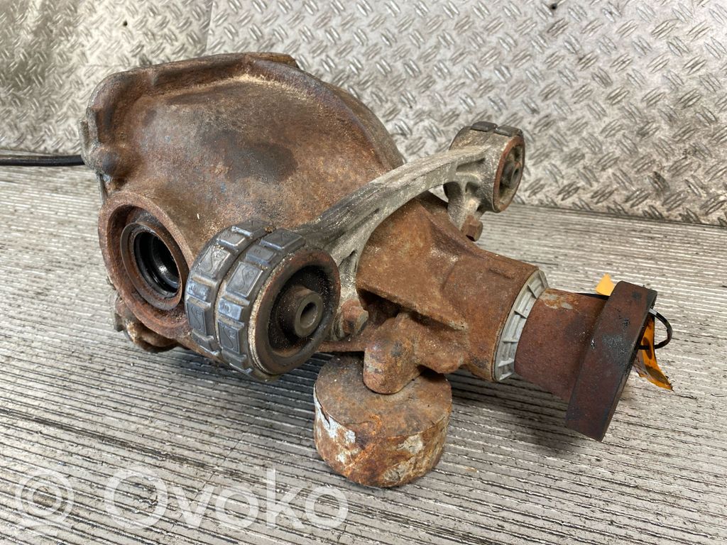 Hinterachsdifferential   C2S27350