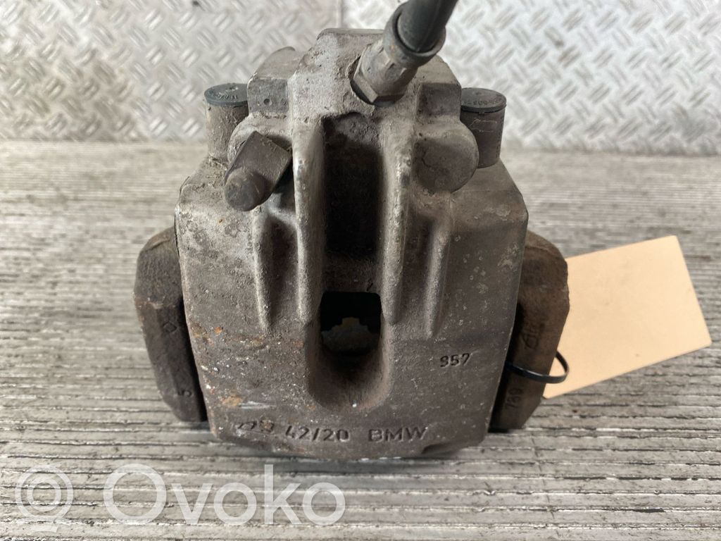 Rear brake caliper   6765909