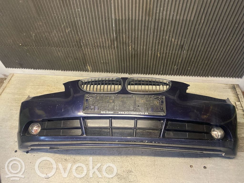 BMW 5 E60 E61 Priekinis bamperis 