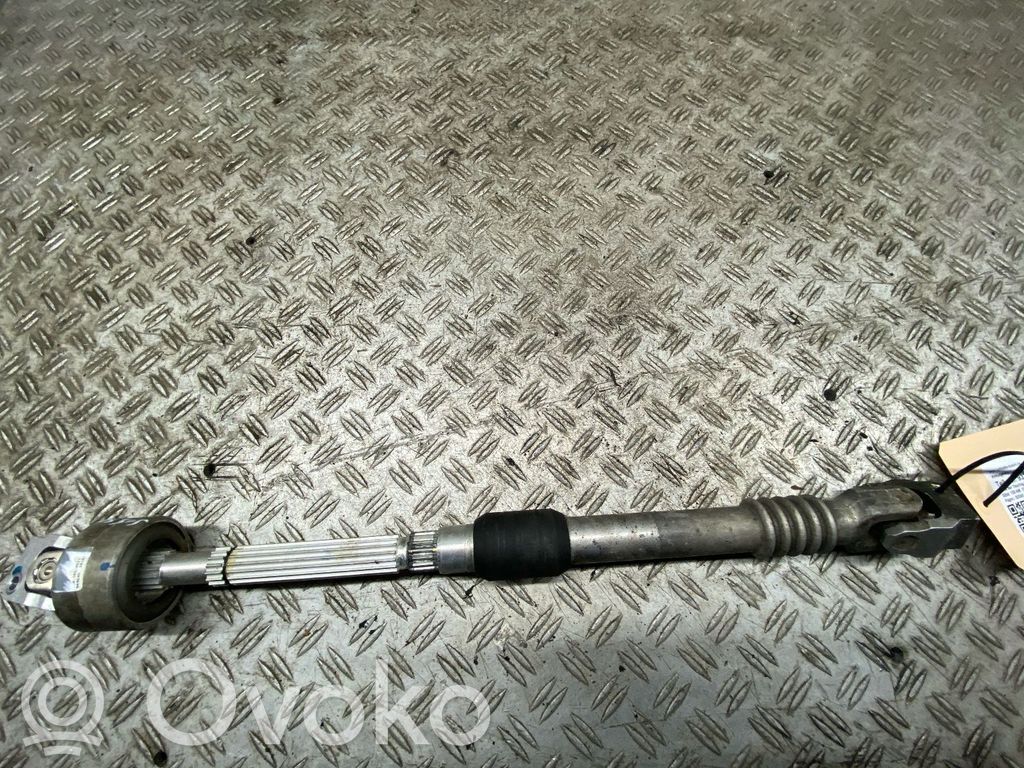BMW 5 E60 E61 Stūresrata ass krustsavienojums 