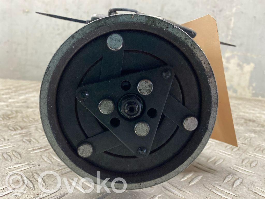 Dacia Sandero Klimakompressor Pumpe 