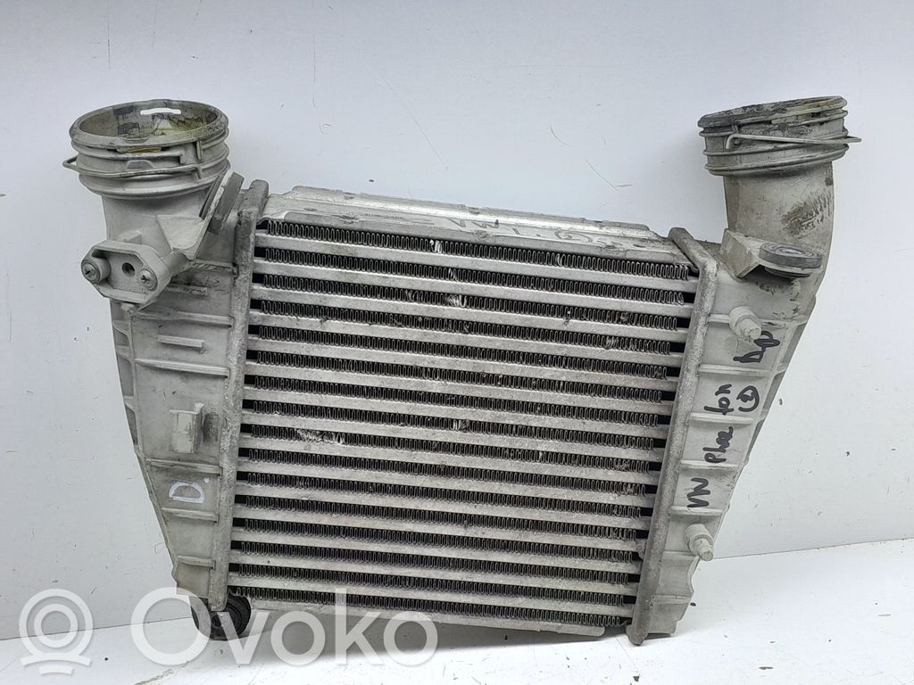 Volkswagen Phaeton Interkūlerio radiatorius 