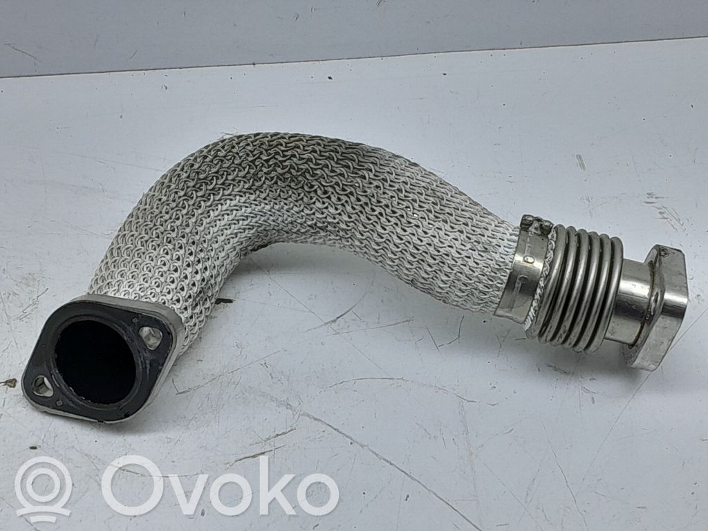 Volkswagen Phaeton Caurulīte (-es) / šļūtene (-es) 