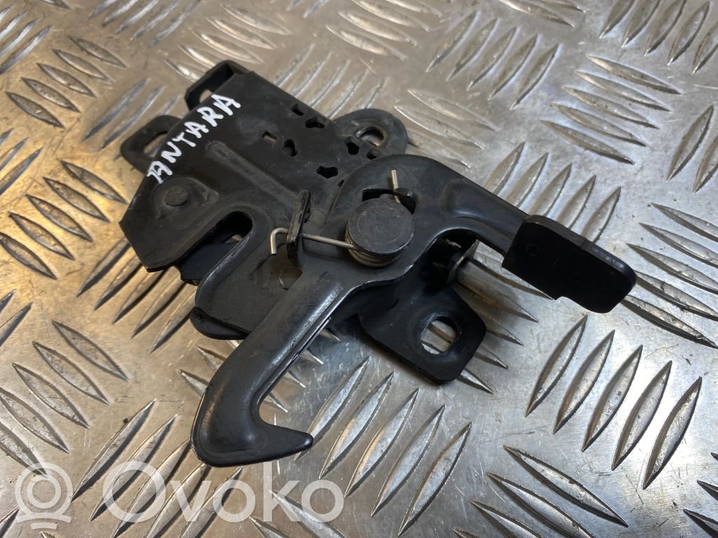 Engine bonnet/hood lock/catch